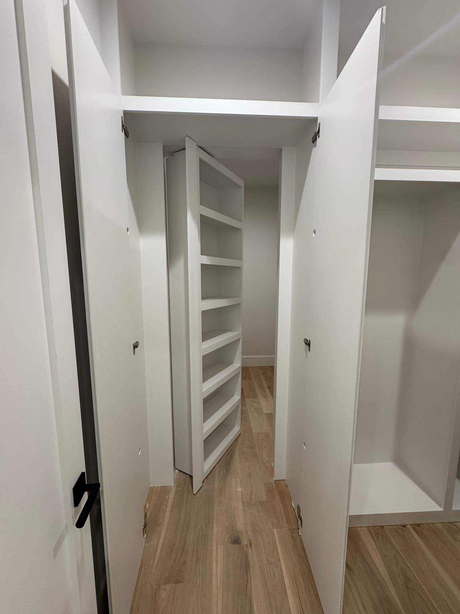Secret Bookshelf Door & Walk-In Wardrobe